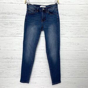 KanCan Women's Skinny Jeans Straight Leg Stretch Medium Wash 3/25